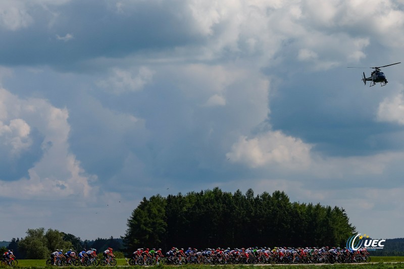 European Championships Munich 2022 - 2022 UEC Road Elite European Championships - Women's Road Race - 21/08/2022 - Scenery - Peloton - photo Luca Bettini/UEC/SprintCyclingAgency?2022